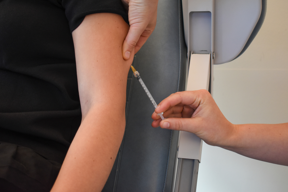 Akston Biosciences Doses First Participants in Phase II Clinical Trial for Shelf-Stable COVID-19 Booster