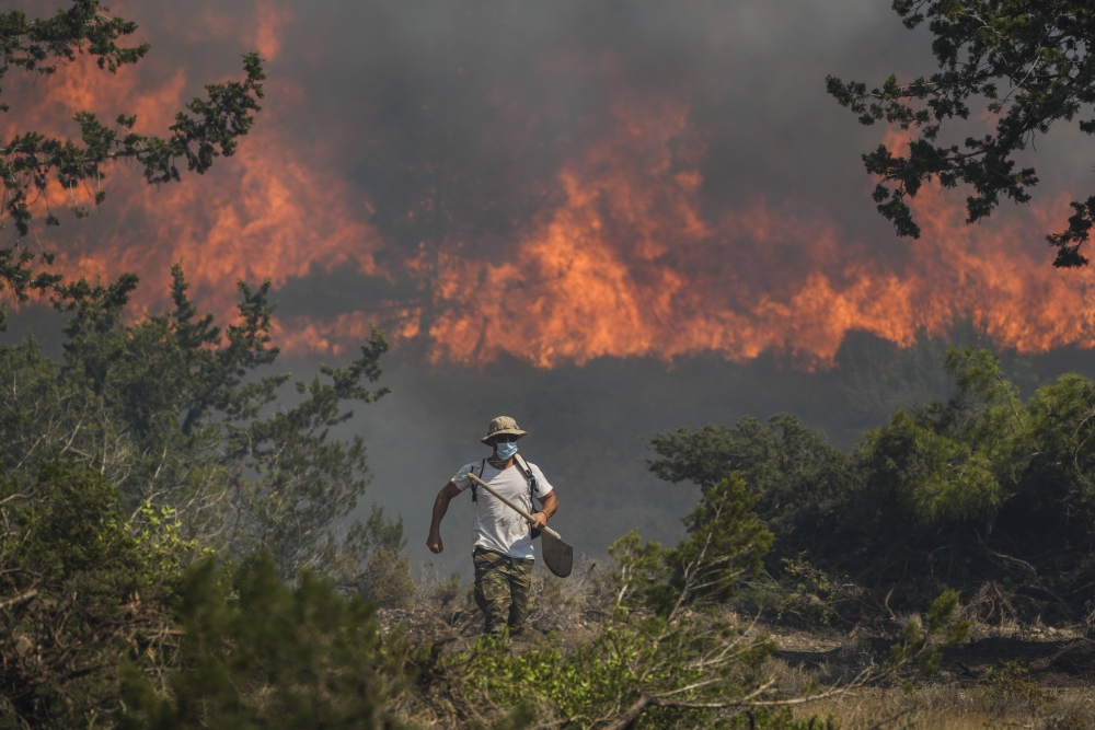 APTOPIX Greece Wildfires