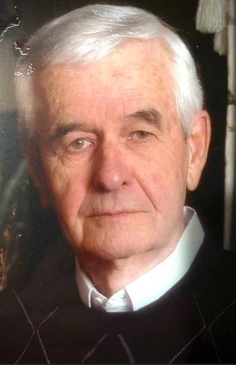 Robert “Bob” Houle